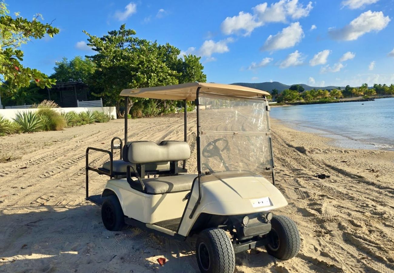 Townhouse in Jolly Harbour - Betsy The Buggy